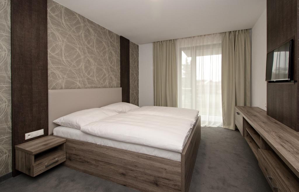Guest House Frizzante Turčianske Teplice Habitación foto