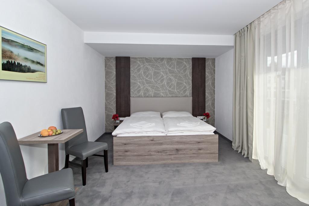 Guest House Frizzante Turčianske Teplice Habitación foto